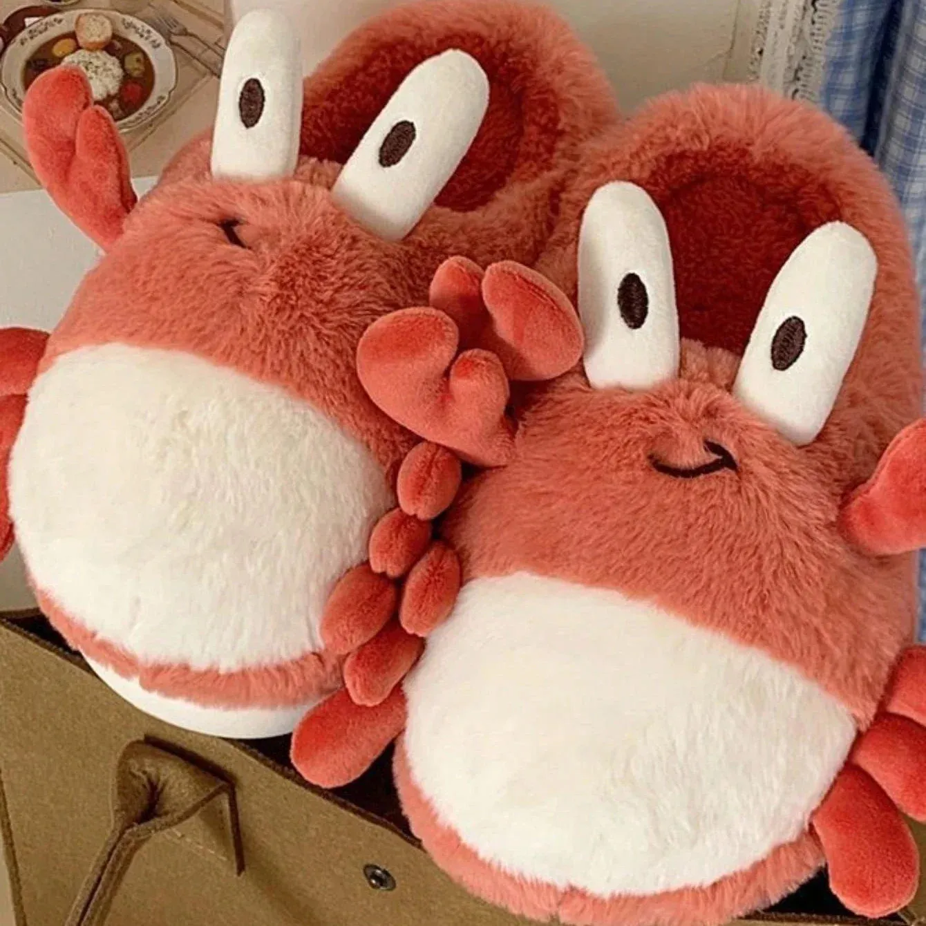 Sohiwoo Cute Crab Winter New Women Slipper Soft Heel Platform Fur Warm Indoor Comfortable Home Fluffy Home Slippers