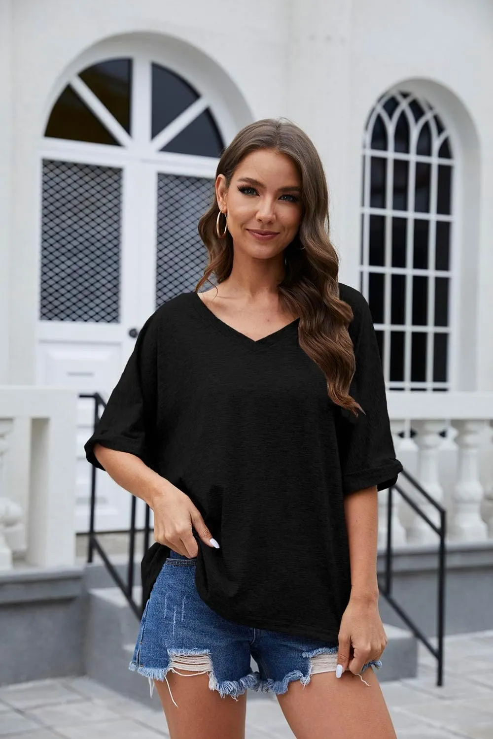 UNCLECAT Women's V Neck Oversized T-Shirts Summer Short Sleeve Shirts Loose Casual Tops Tee
